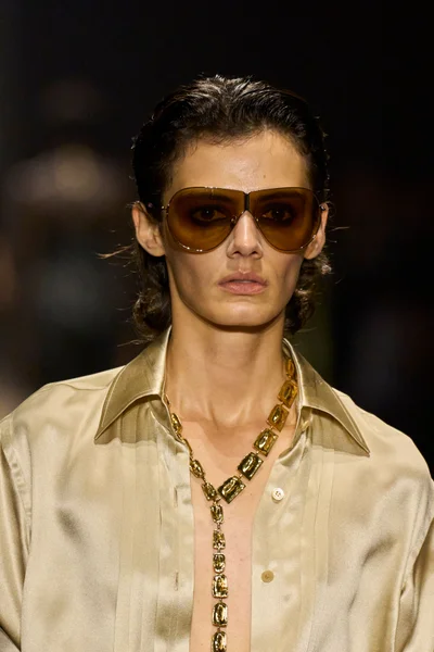Look 126
